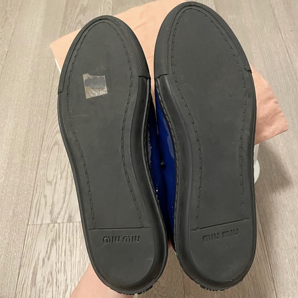 Authentic MiuMiu navy patent sneaker size 37 - Picture 5 of 6